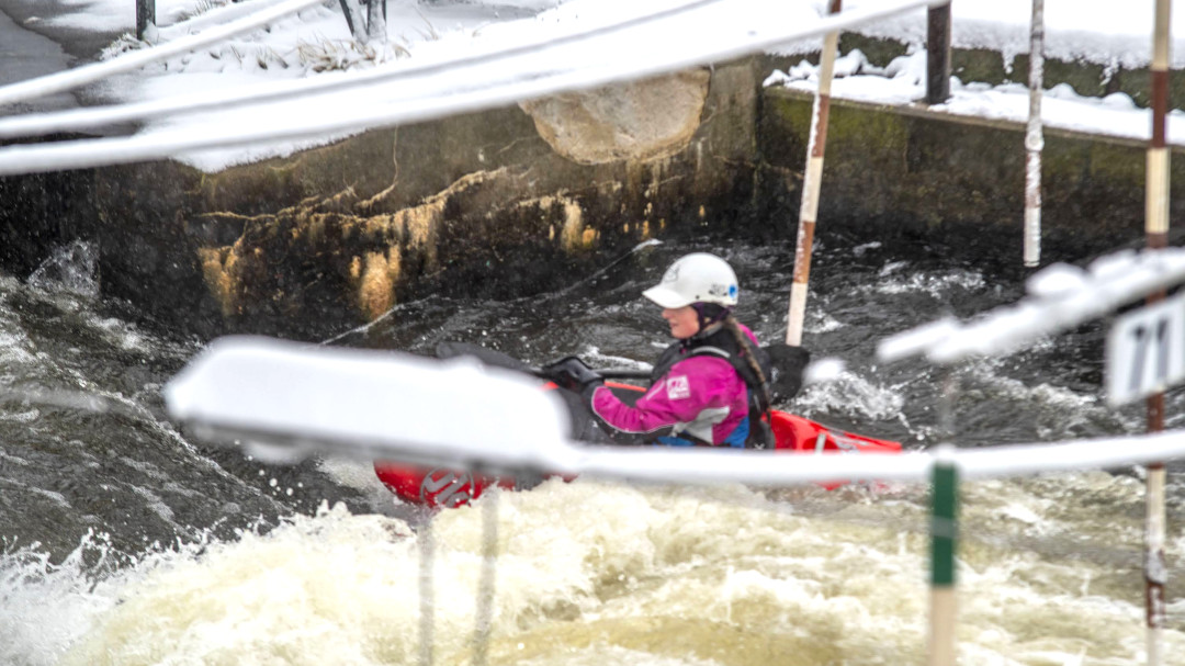 Freestyle kayak in winter.